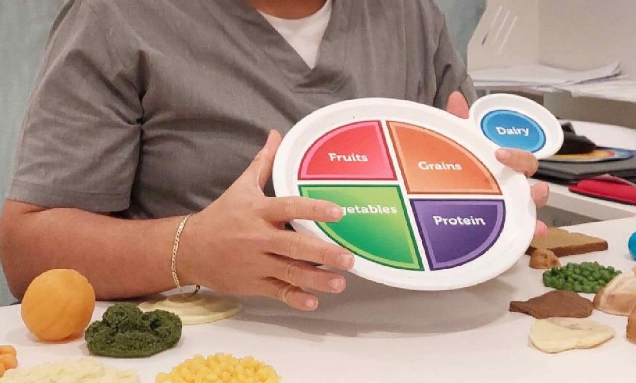 Alimentación balanceada y ejercicio: claves en el manejo de la diabetes infantil