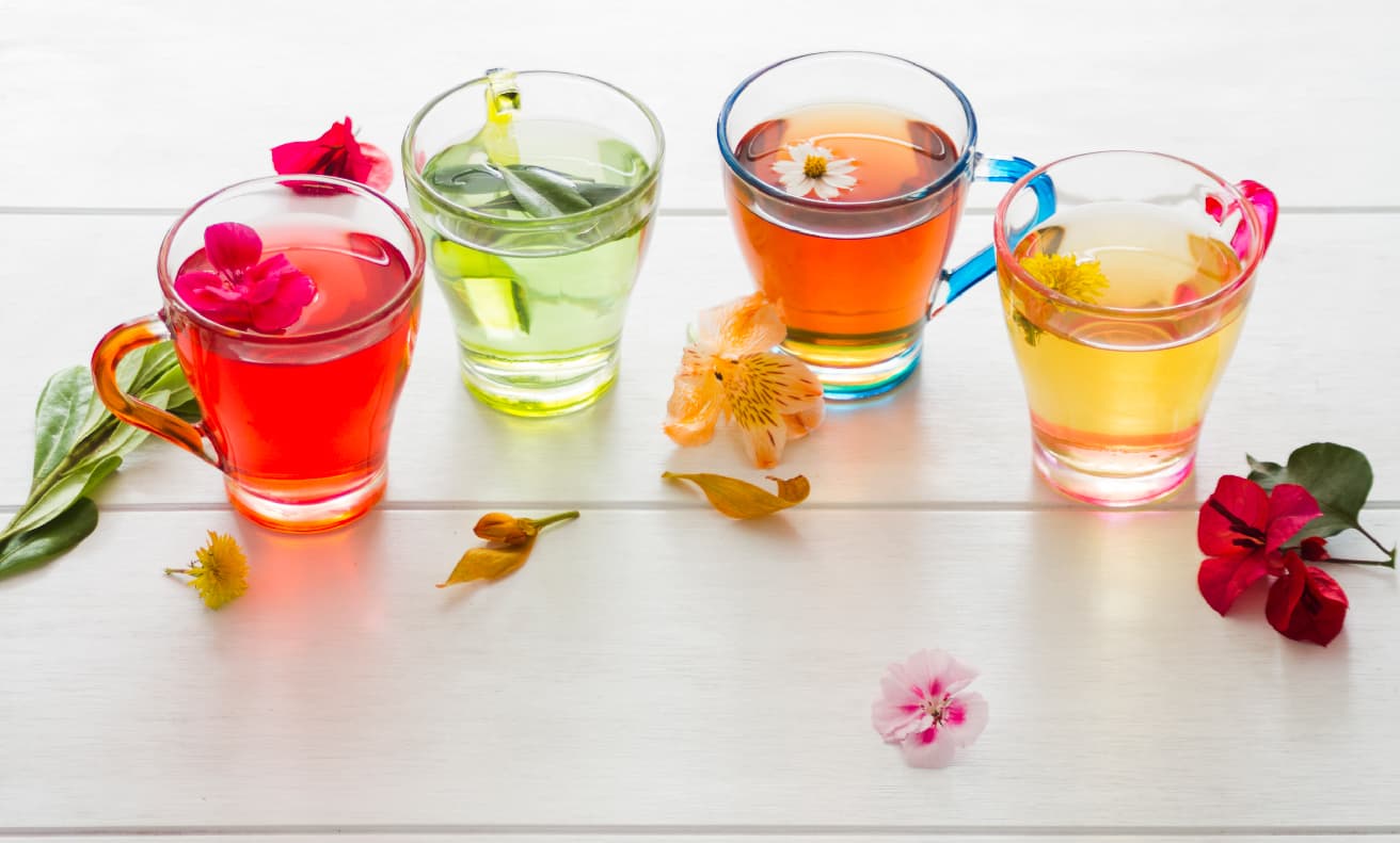 Infusiones que ayudan al cuerpo a reducir triglicéridos y colesterol: opciones naturales que suman a un estilo de vida saludable