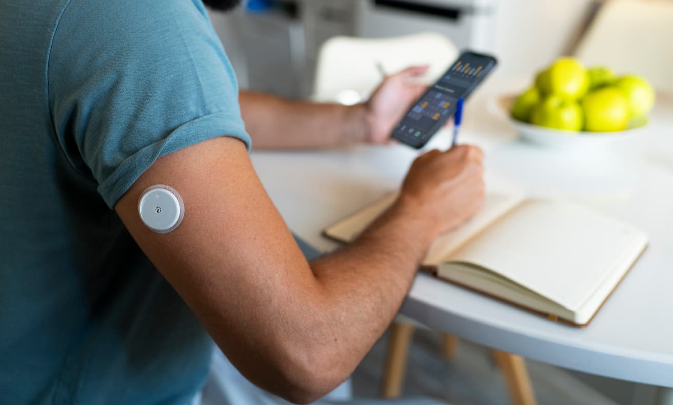 CSS implementa sensores de glucosa en niños con diabetes