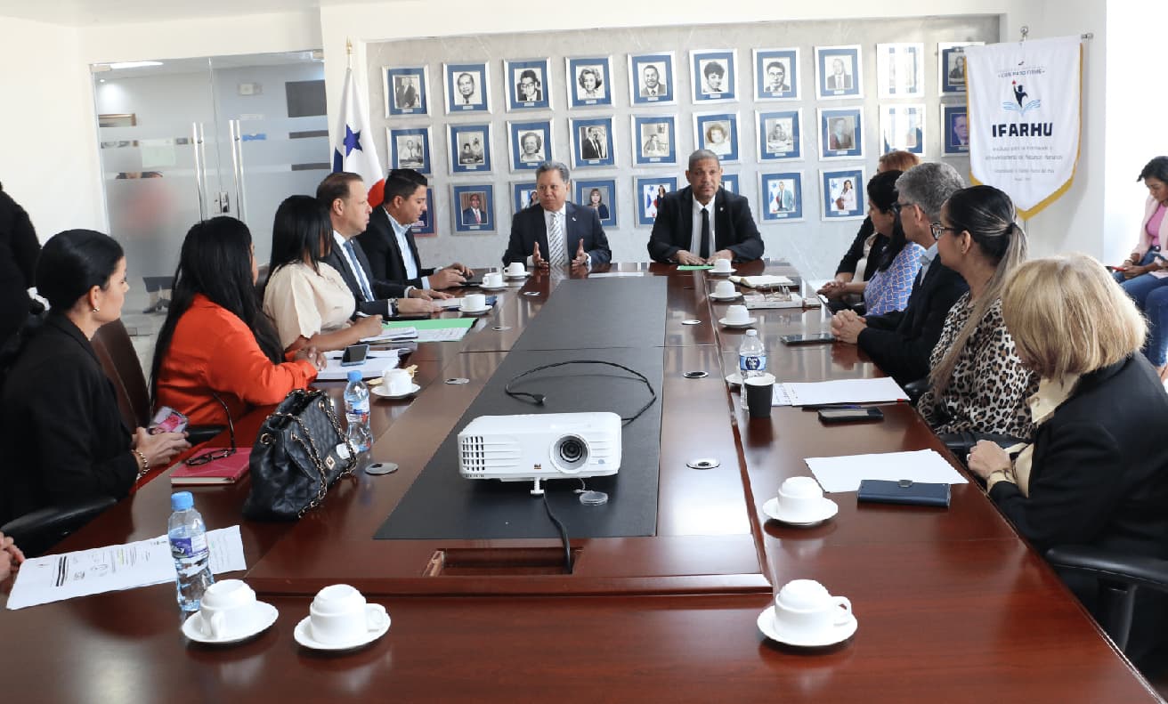 IFARHU, MINSA y universidades acuerdan permitir continuidad académica de estudiantes